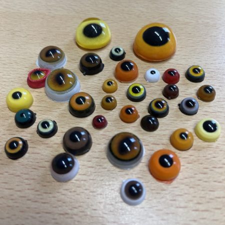 Various Acrylic eyes with a black pupil.  From 7mm to 25mm - Retail Value £80+