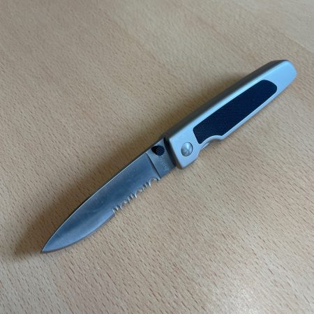 Kershaw - Folding Part Serrated Pocket Knife - 2420ST