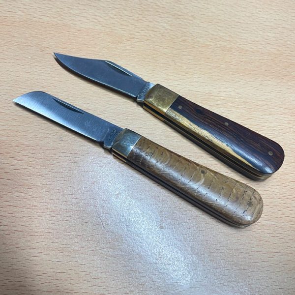 3797 c A.Wright May Pocket Knives