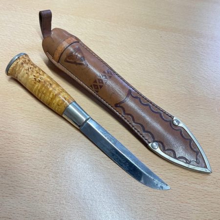 Classic Puukko, Curly Birch, Carbon Blade Length 10cm