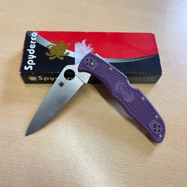 3914 a Spyderco Endura 4 Purple