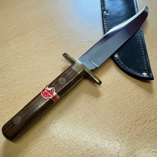 3021 d William Rogers Rosewood Handle