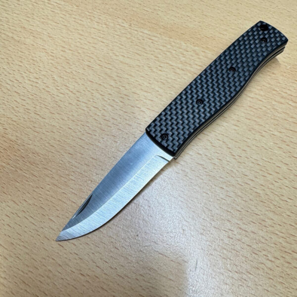 Enzo non locking folder Carbon scales - Image 4