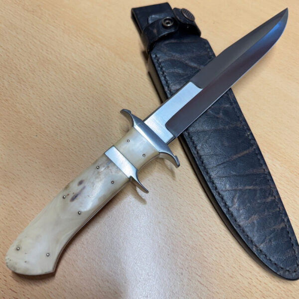 Howard Hitchmough Custom Sub-Hilt Bowie - Image 4