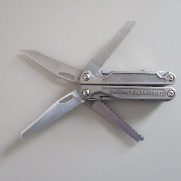 Leatherman Charge Ti Multitool - Image 4