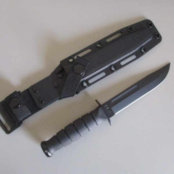 Ka-Bar Short Black Knife with Kydex Sheath Model 1258 - Image 4