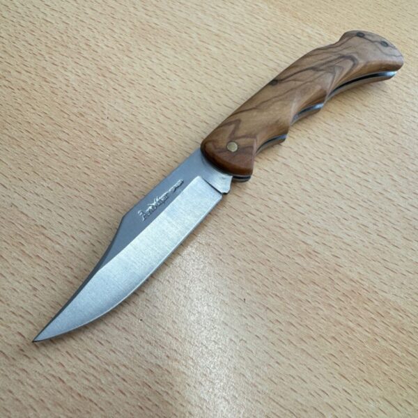 Andujar wooden handle folder